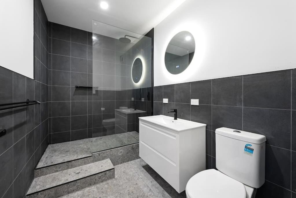 Break Holidays - Unit 4 Apartment *